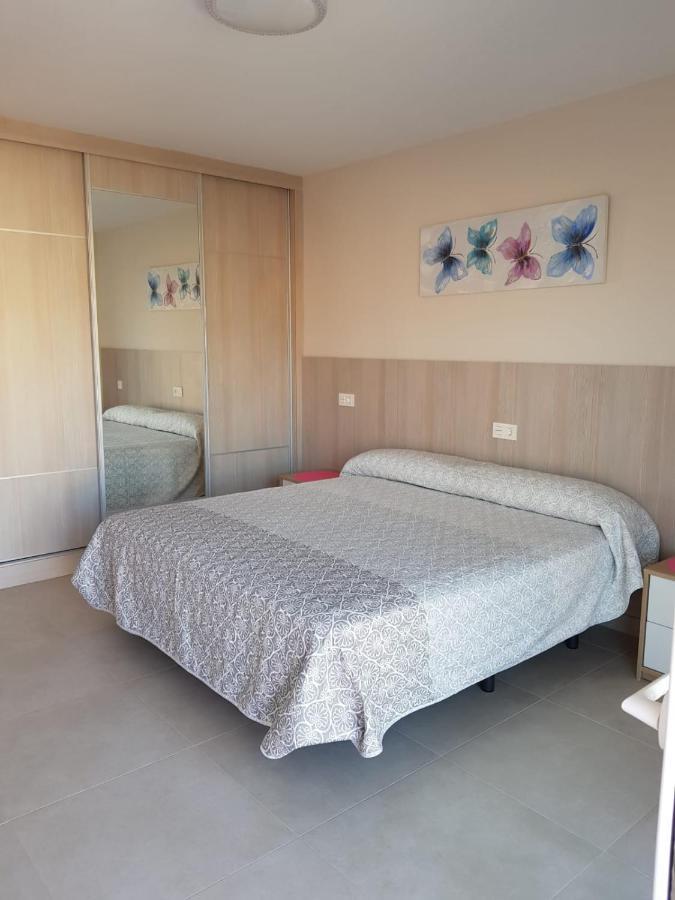 ベナルマデナApartamento Junto Al Mar En Puerto Marinaアパートメント エクステリア 写真