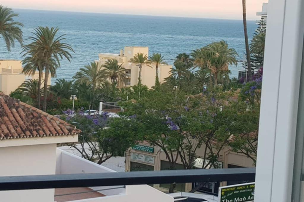 ベナルマデナApartamento Junto Al Mar En Puerto Marinaアパートメント エクステリア 写真