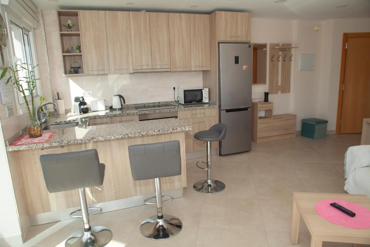 ベナルマデナApartamento Junto Al Mar En Puerto Marinaアパートメント エクステリア 写真
