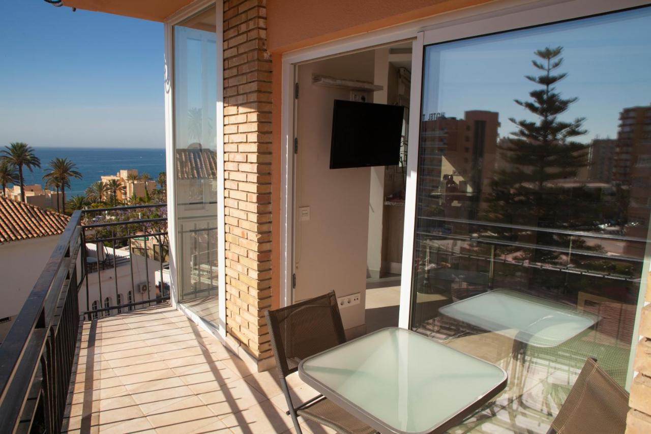 ベナルマデナApartamento Junto Al Mar En Puerto Marinaアパートメント エクステリア 写真