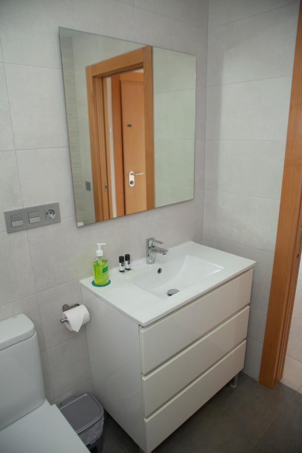 ベナルマデナApartamento Junto Al Mar En Puerto Marinaアパートメント エクステリア 写真